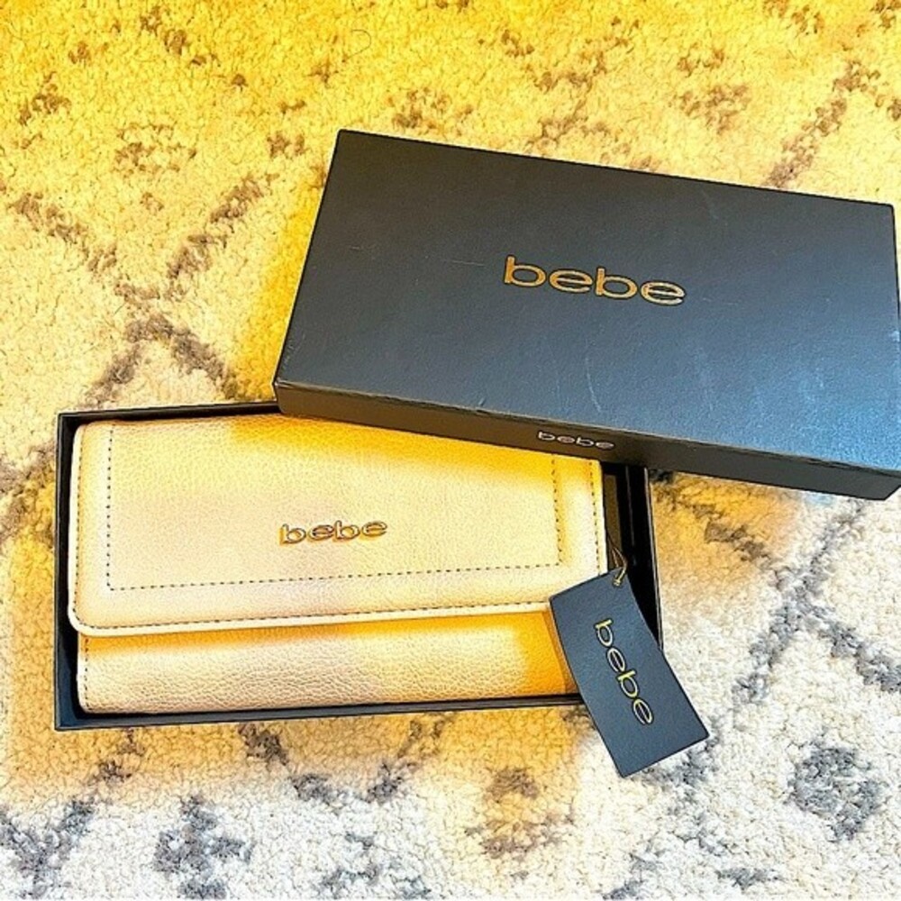 NWT Bebe Beige Alexis Flap Wallet